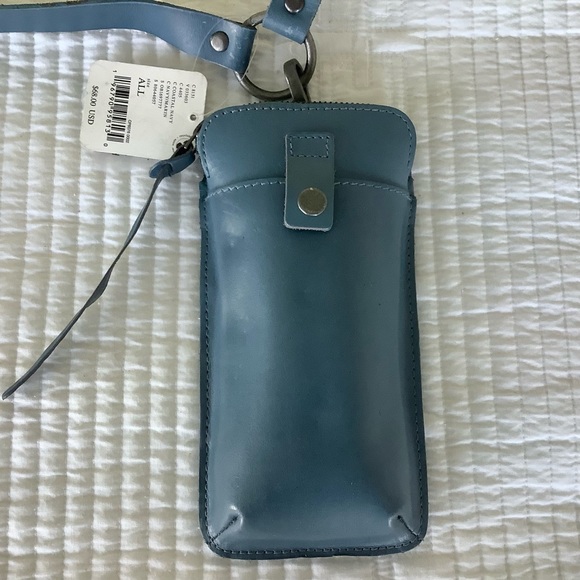 Free People Change Me Up Cross Body Phone Case Bag with Coin Case Blue Leather - Picture 4 of 9